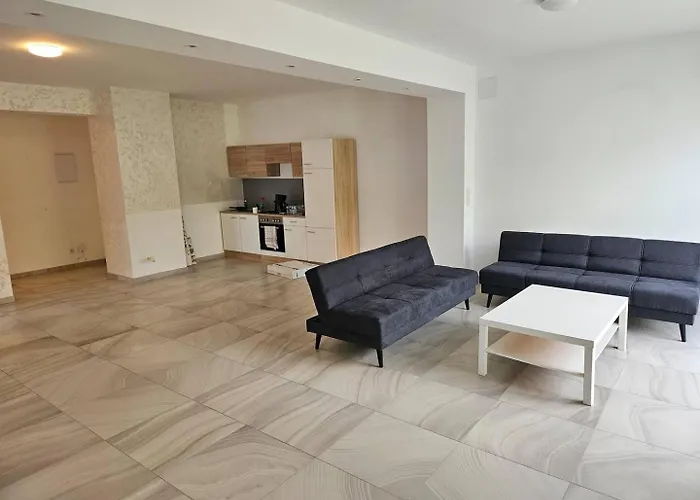 Apartman 10 Minutes To S-bahn I Garden Option I Wifi Bécs