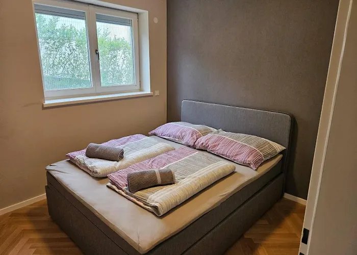 Apartman 10 Minutes To S-bahn I Garden Option I Wifi Bécs
